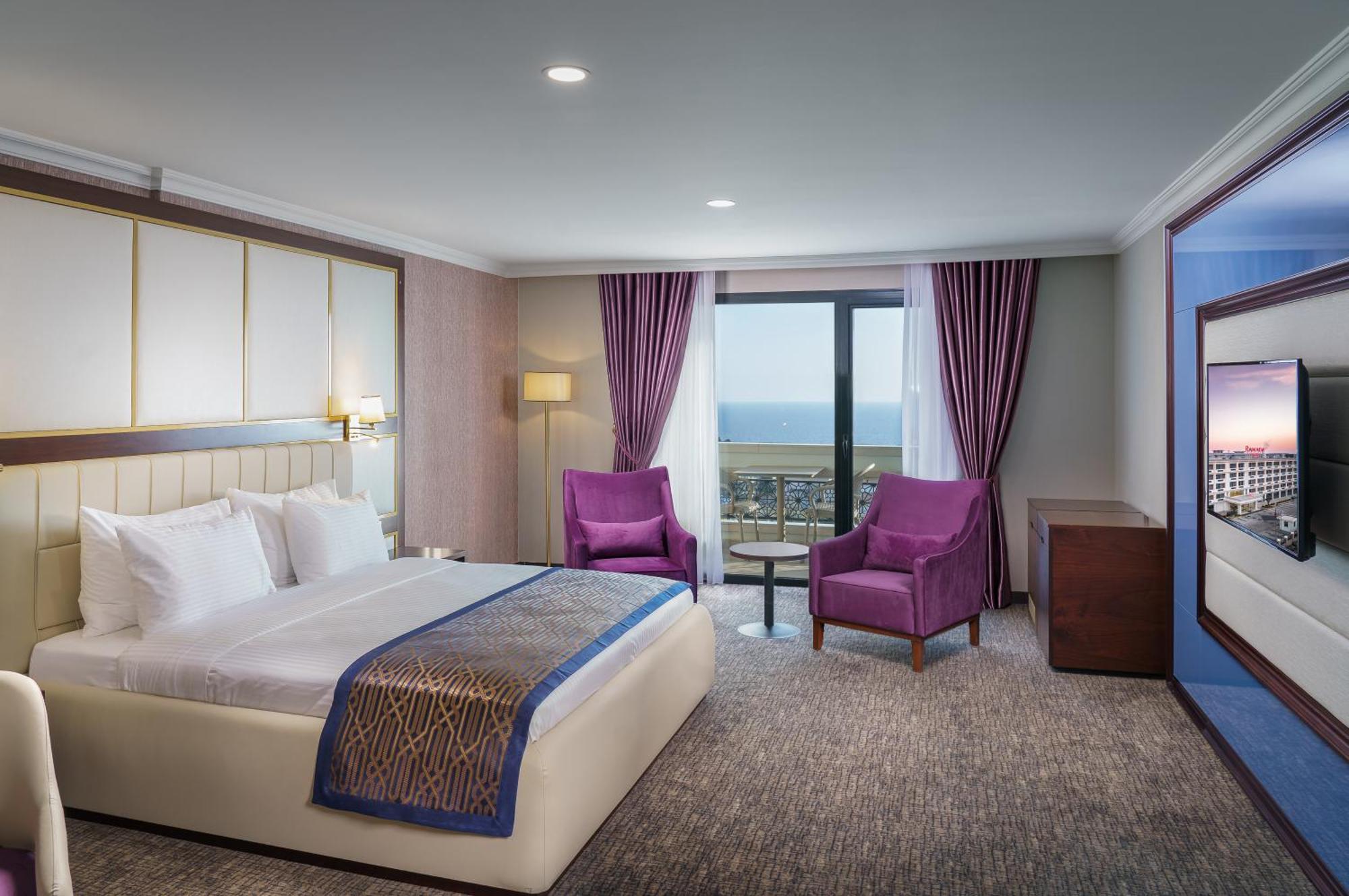 Ramada Plaza By Wyndham Silivri Hotell Eksteriør bilde