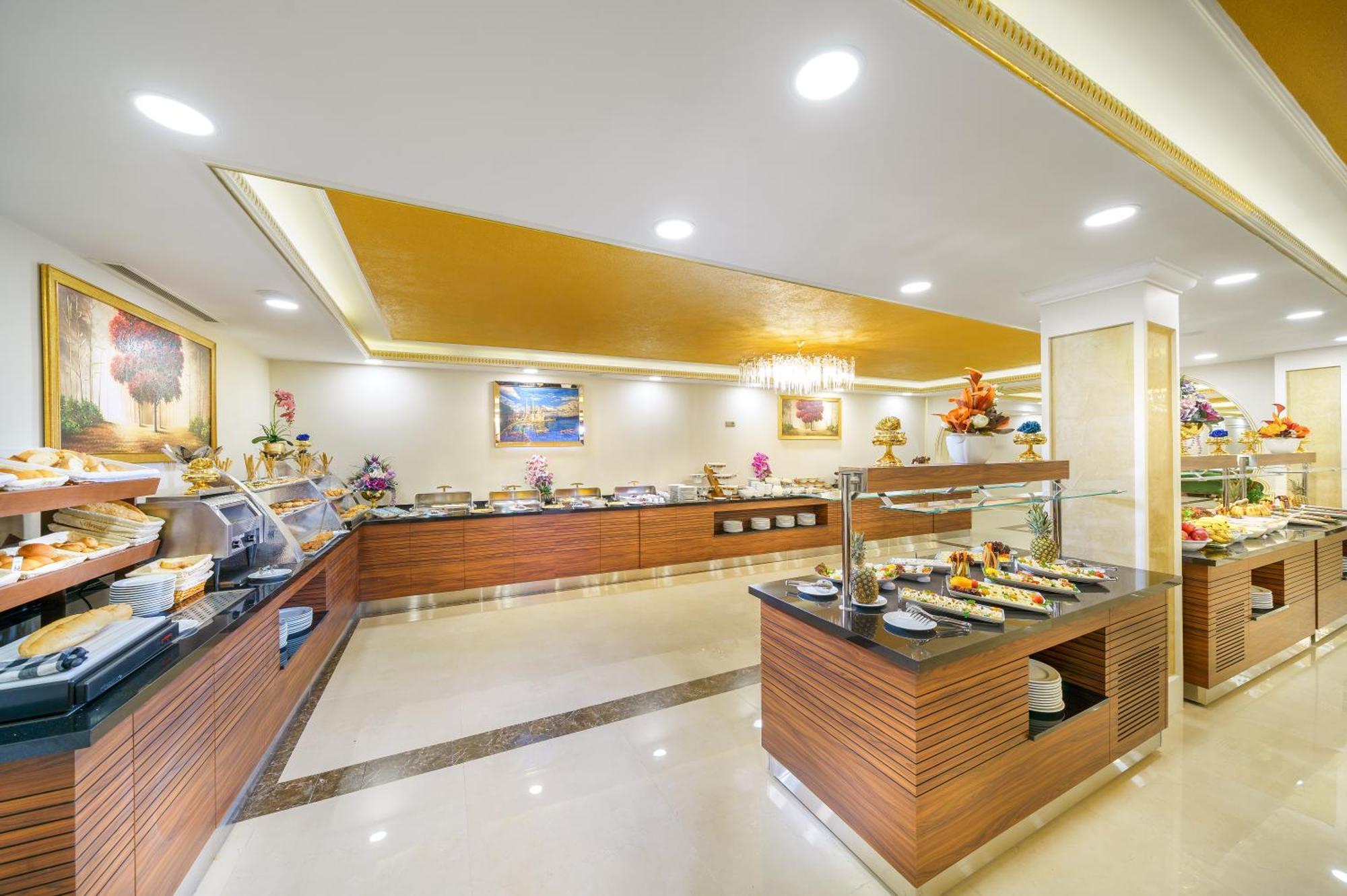 Ramada Plaza By Wyndham Silivri Hotell Eksteriør bilde